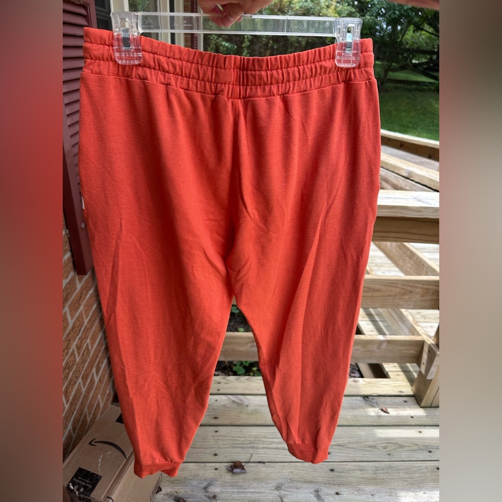 Vuori Orange Track Joggers - Picture 4 of 4